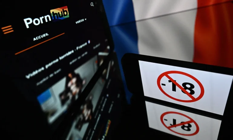 Pornhub Exits France vpnymous.com